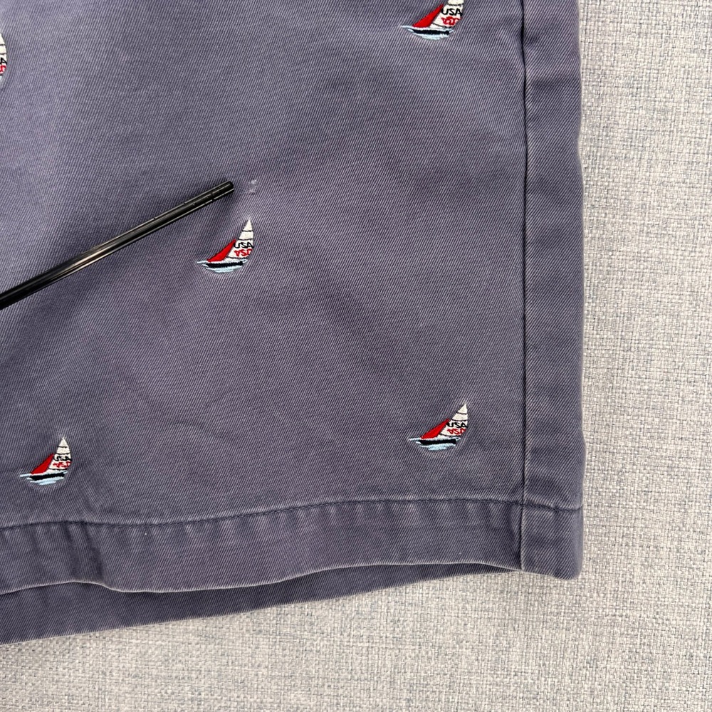 Vineyard Vines Sailboat Embroidered Shorts Men 30 Gray/Blue Nautical Preppy - Picture 3 of 9